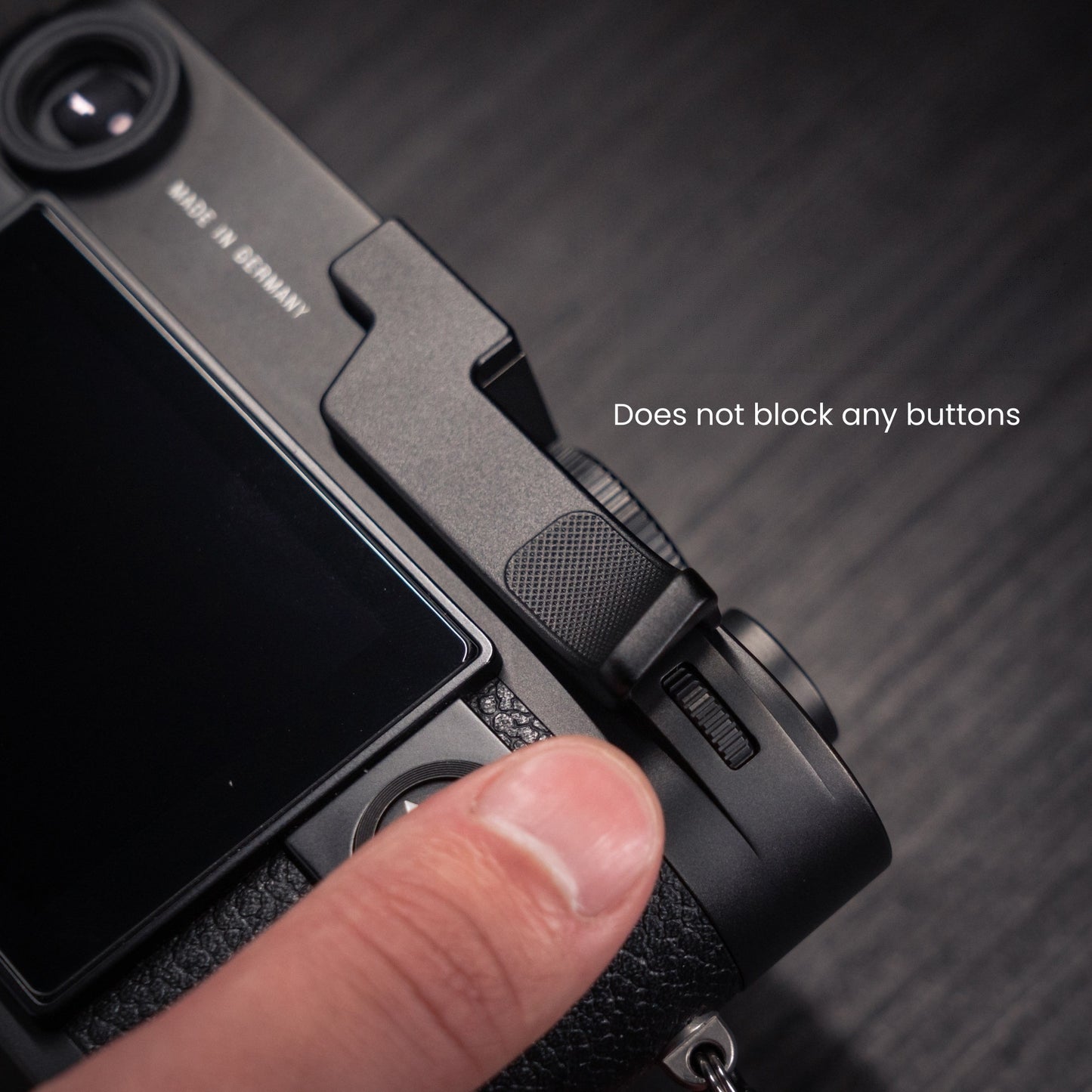 Aluminum/Brass Thumb Grip for Leica M10/M11