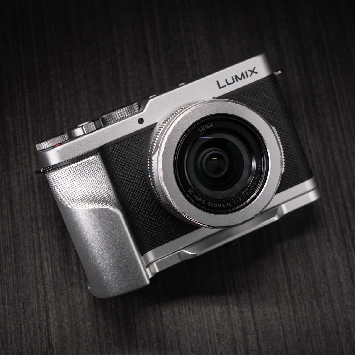 Camera Grip for Lumix L10