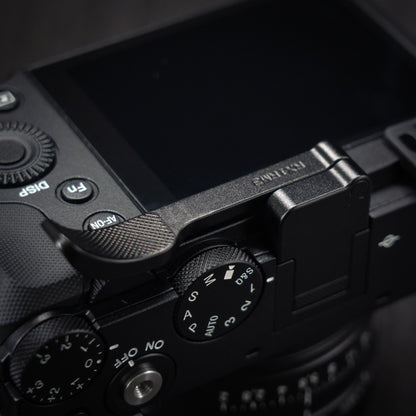 Black Aluminum Thumb Grip for SONY RX1r3