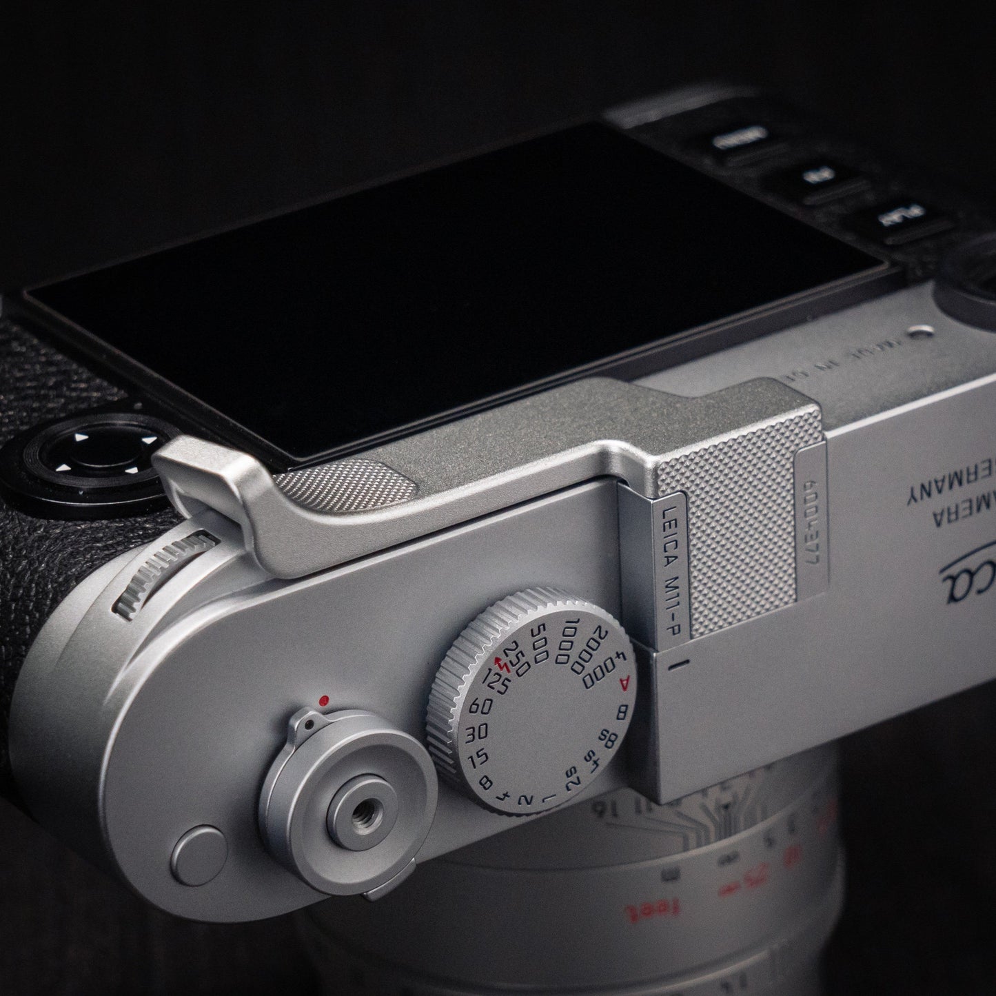 Aluminum/Brass Thumb Grip for Leica M10/M11