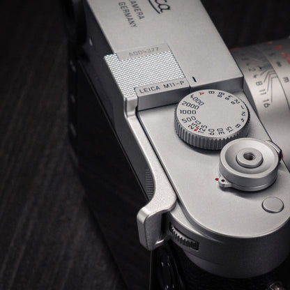 Aluminum/Brass Thumb Grip for Leica M10/M11