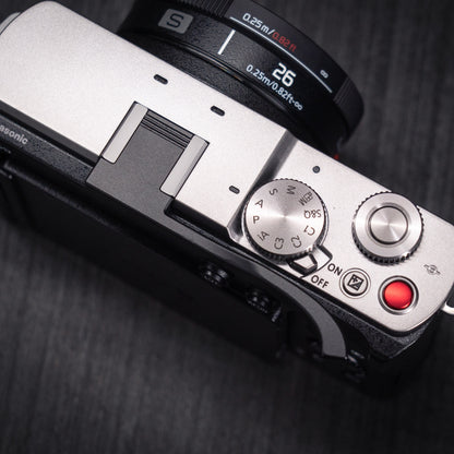 Aluminum Thumb Grip for LUMIX S9