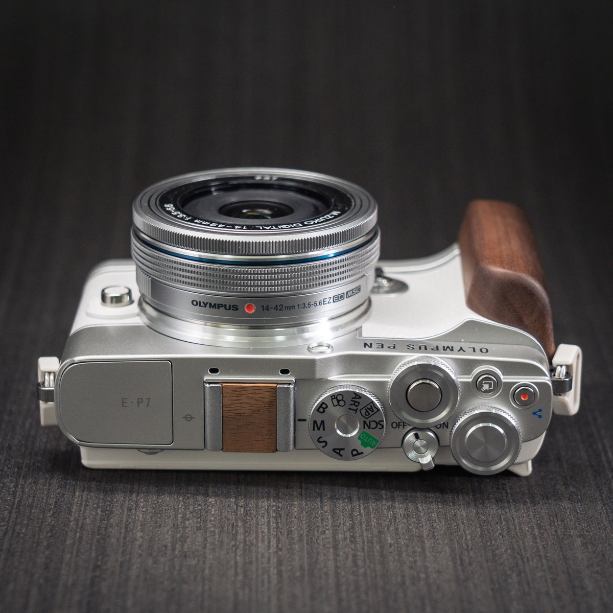 Wood Grip for Olympus Pen E-P7