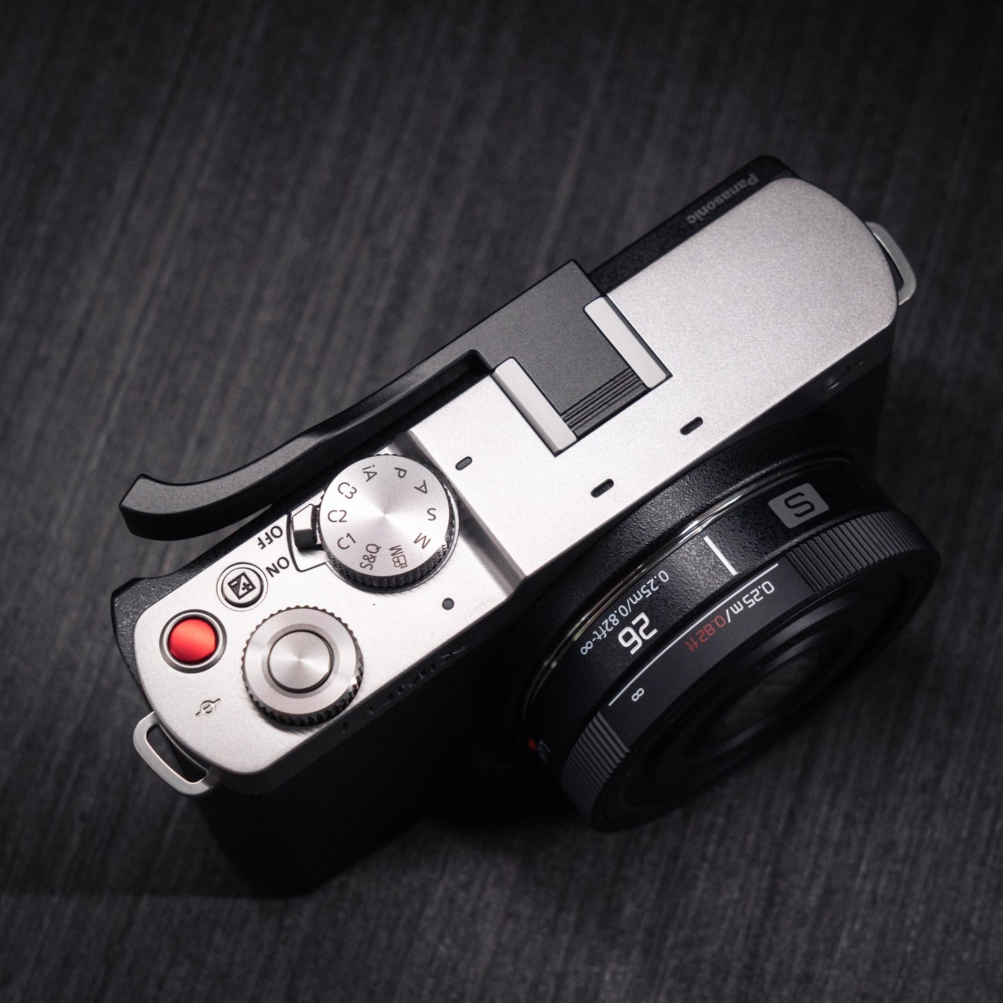 Aluminum Thumb Grip for LUMIX S9