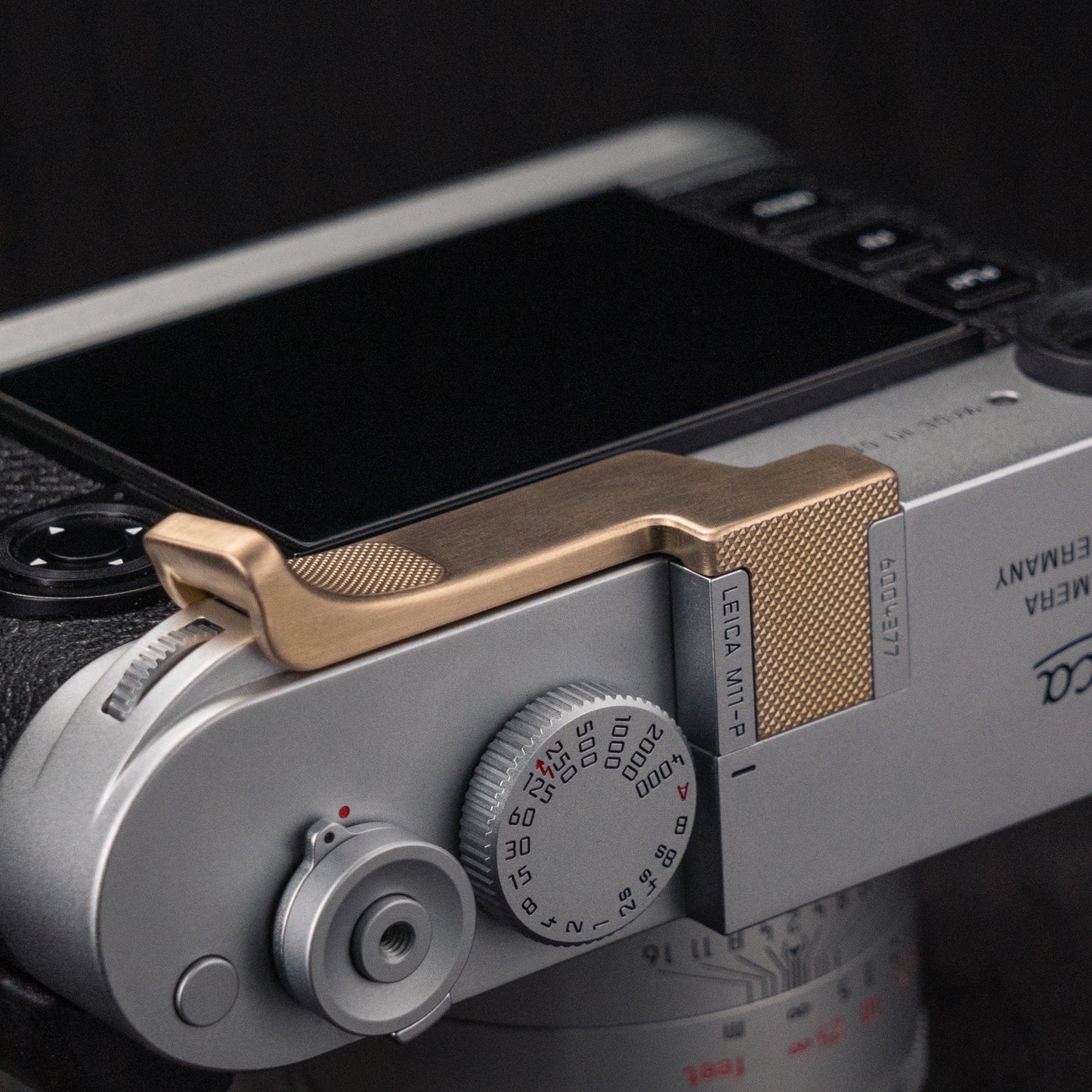Aluminum/Brass Thumb Grip for Leica M10/M11