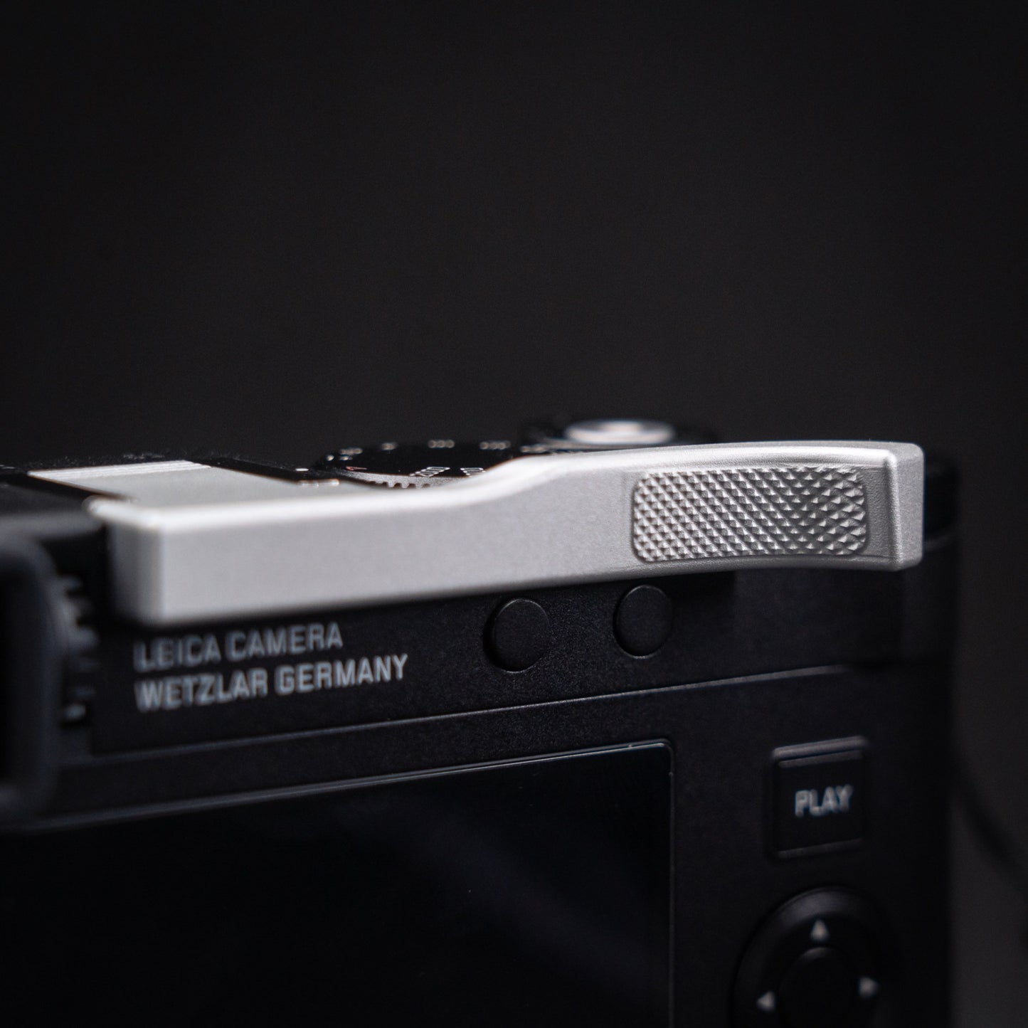 Aluminum Thumb Grip for Leica D-Lux8