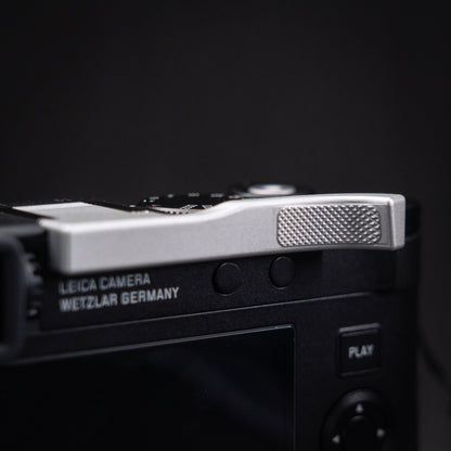 Aluminum Thumb Grip for Leica D-Lux8