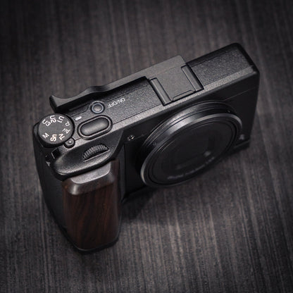 Black Aluminum Thumb Grip for Ricoh GR4