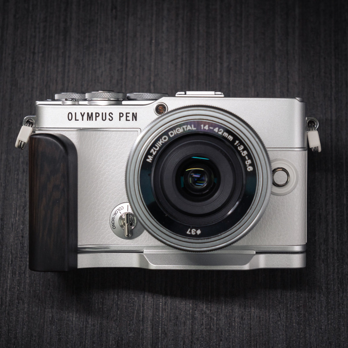 Wood Grip for Olympus Pen E-P7