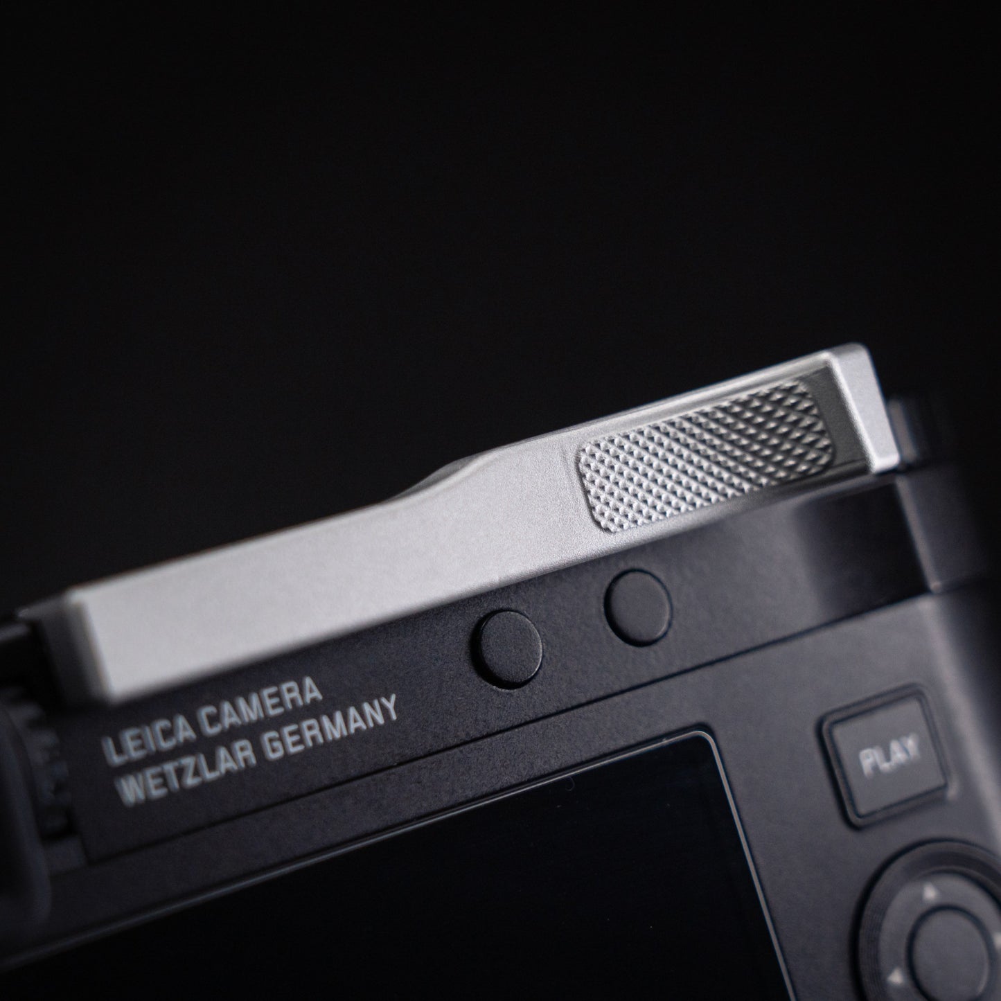 Aluminum Thumb Grip for Leica D-Lux8