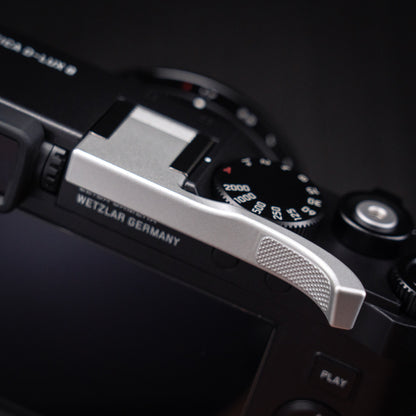 Aluminum Thumb Grip for Leica D-Lux8