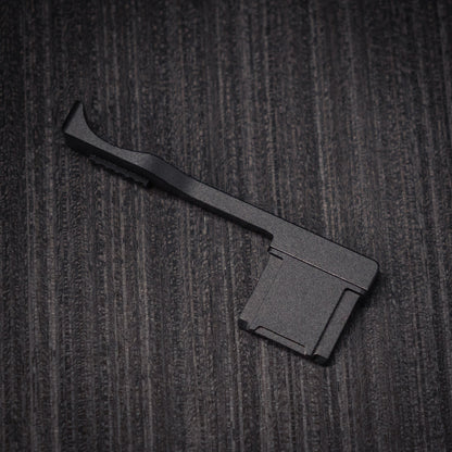 Black Aluminum Thumb Grip for Ricoh GR4