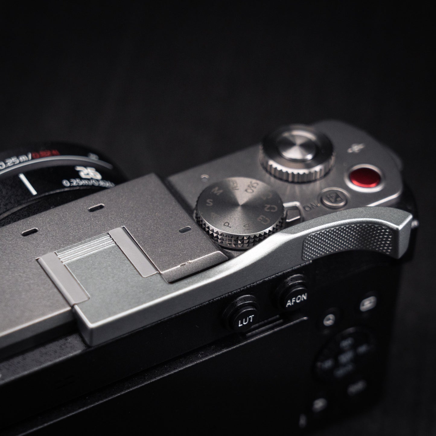 Aluminum Thumb Grip for LUMIX S9