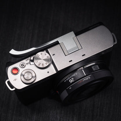 Aluminum Thumb Grip for LUMIX S9