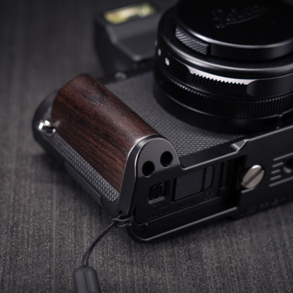 Camera Grip for Leica D-Lux8