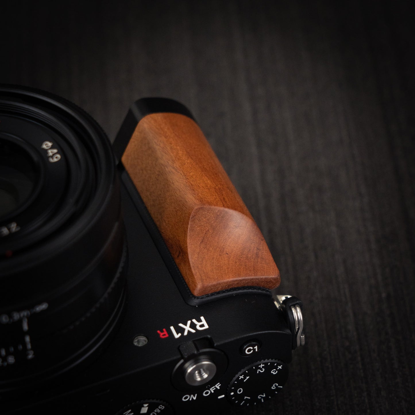 Camera Grip for SONY RX1r3