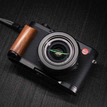 Camera Grip for Leica D-Lux8