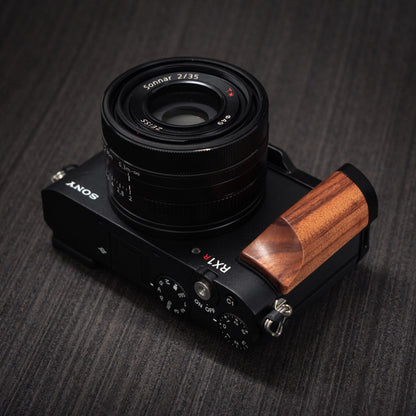 Camera Grip for SONY RX1r3
