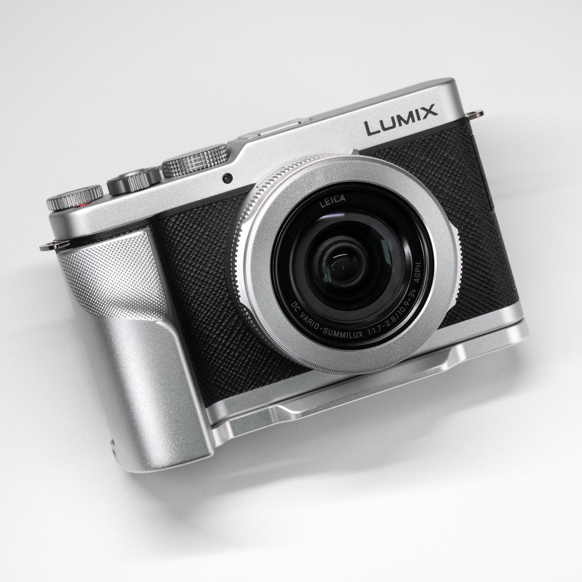 Camera Grip for Lumix L10