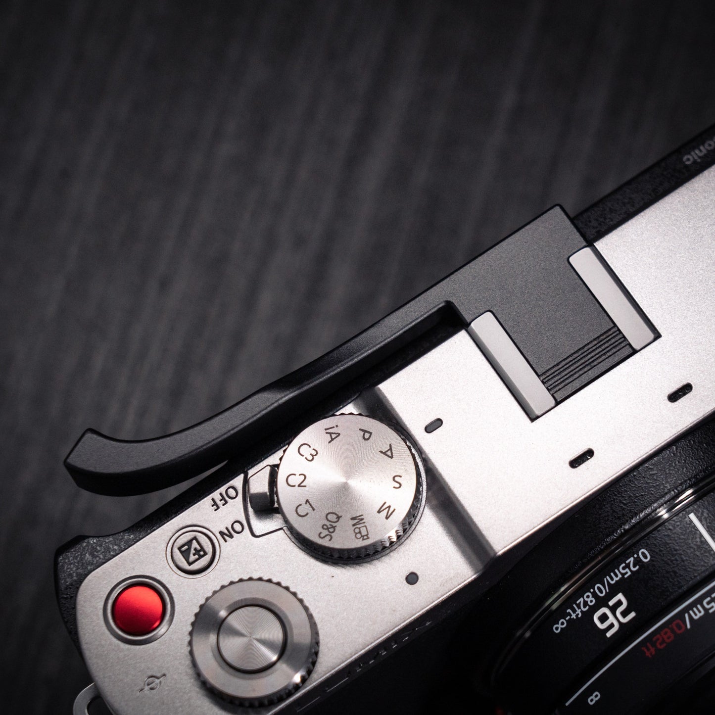 Aluminum Thumb Grip for LUMIX S9