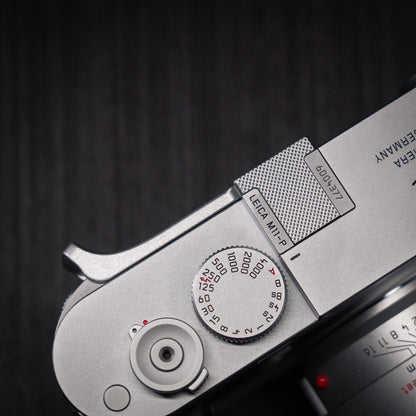 Aluminum/Brass Thumb Grip for Leica M10/M11