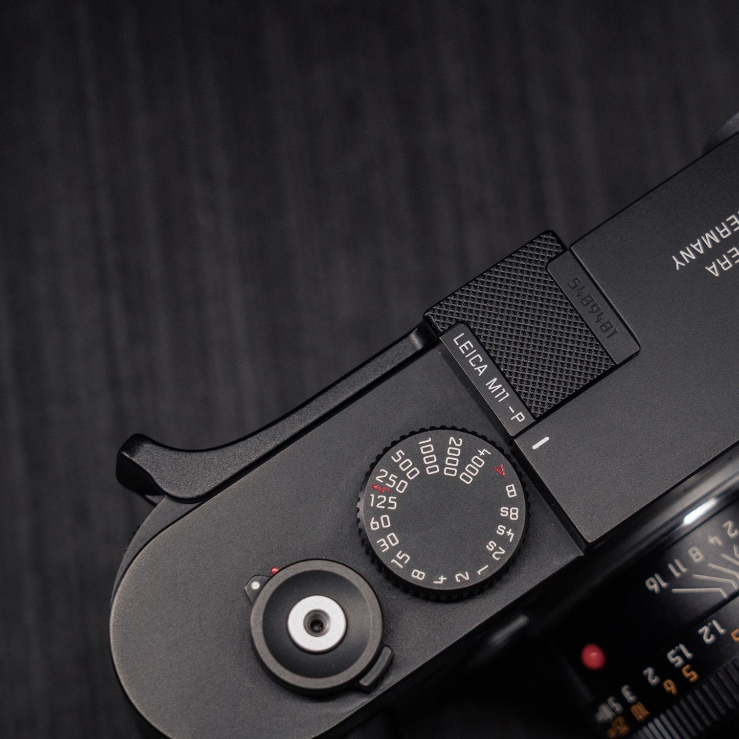 Aluminum/Brass Thumb Grip for Leica M10/M11