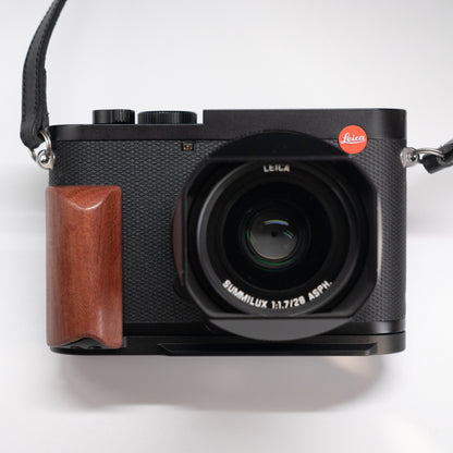 Camera Grip for Leica Q3