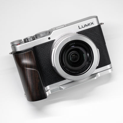 Camera Grip for Lumix L10