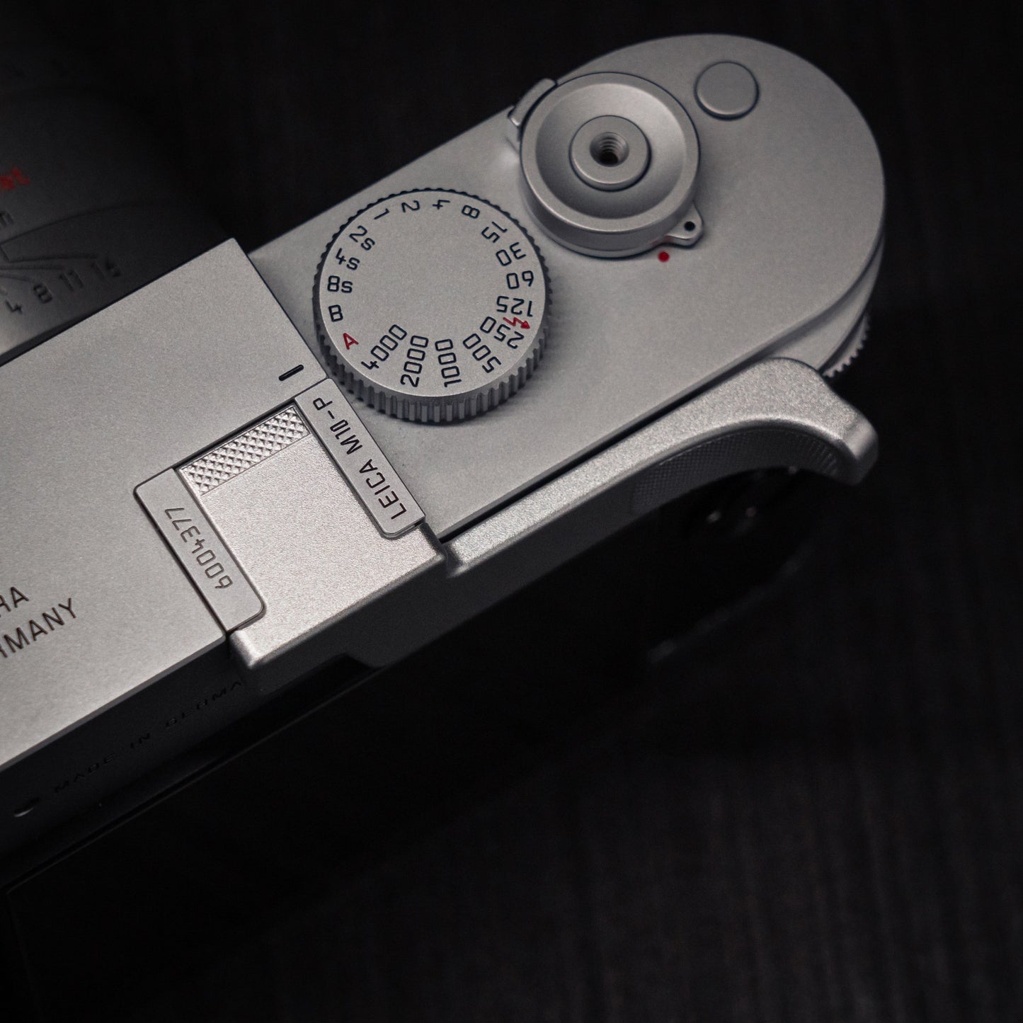 Aluminum/Brass Thumb Grip for Leica M10/M11